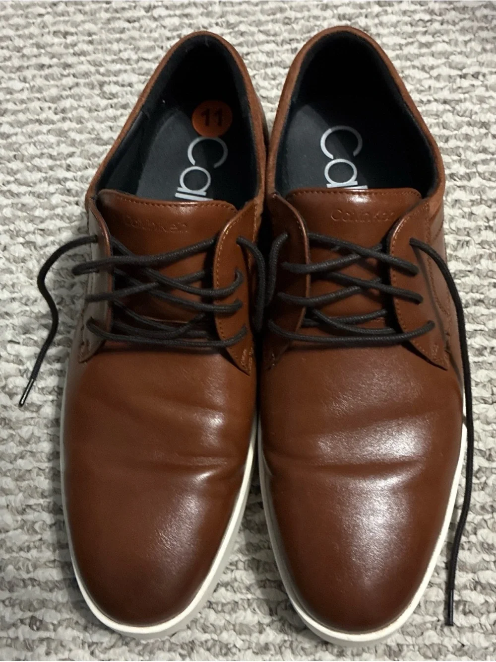 Calvin Klein Men’s Brown Leather Lace-Up shoes size 11
